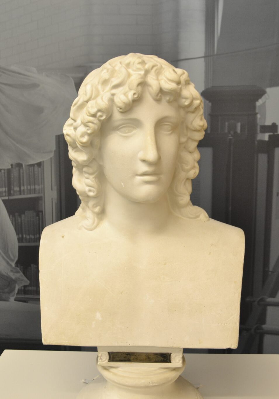 <p>Reproduction of Portrait Bust of Virgil.</p><p>1895. Plaster.</p><p>Department of the Classics, Colgate University.</p><p>Photo by Erica Hiddink '17.</p>