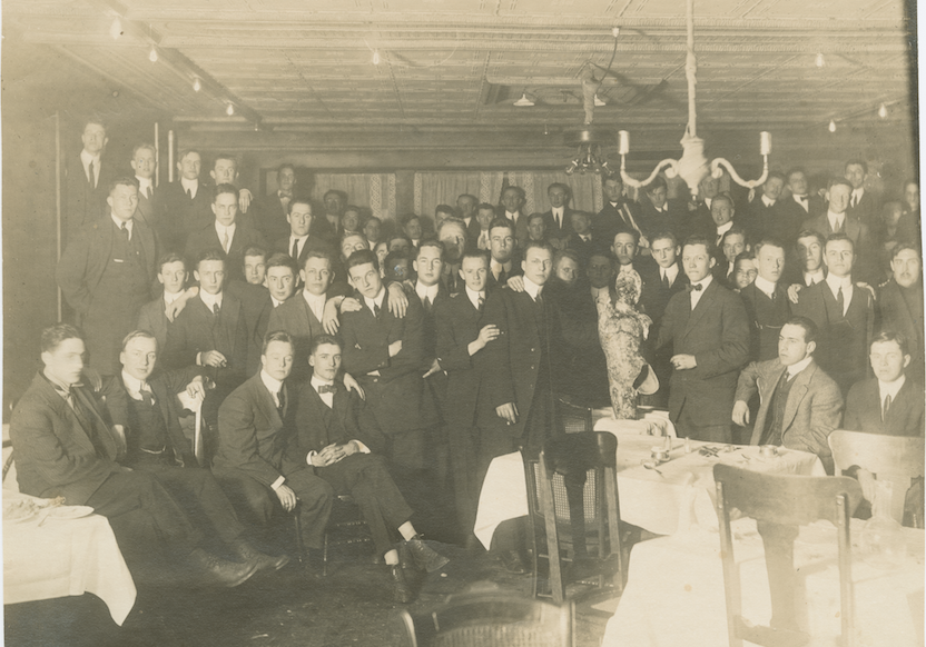<p>Class of 1914 Mercury Banquet photograph, 1912.</p><p>Mercury Collection. Special Collections and University Archives, Colgate University Libraries.</p>